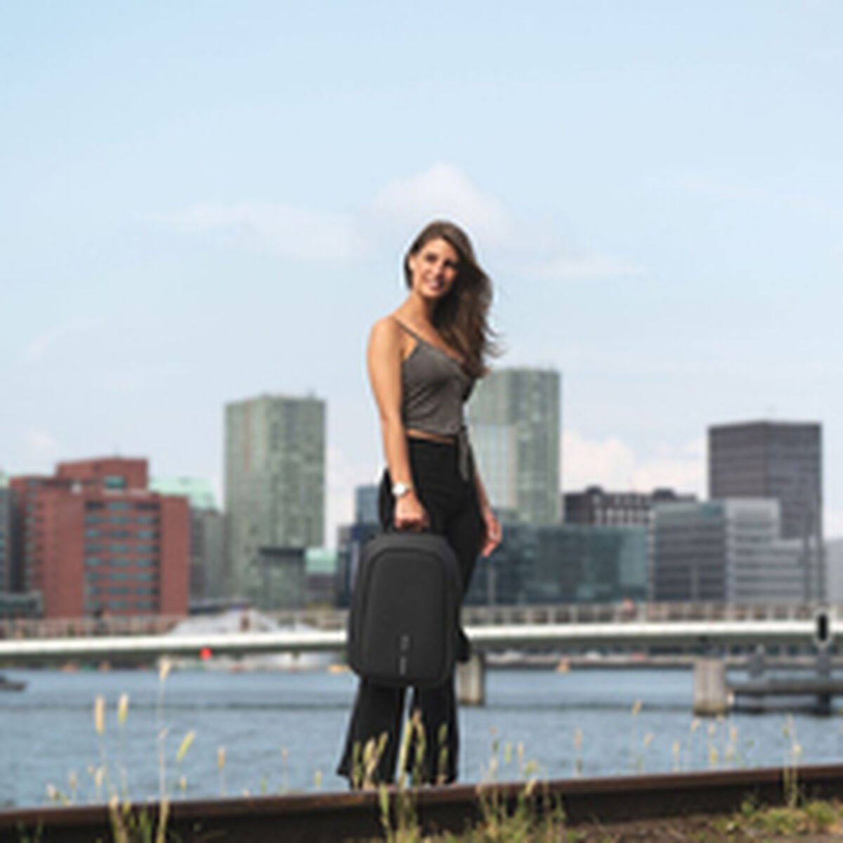 Anti - theft Bag XD Design Bobby Hero Small Black - Elvè.Shop8714612115473