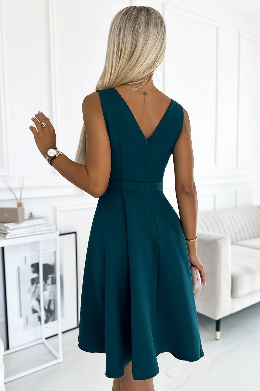 Numoco 478 - 3 MAYA Dress with longer back, neckline and belt - green - Elvè.Shop5903133865308