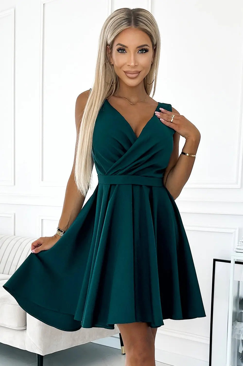 Numoco 478 - 3 MAYA Dress with longer back, neckline and belt - green - Elvè.Shop5903133865308